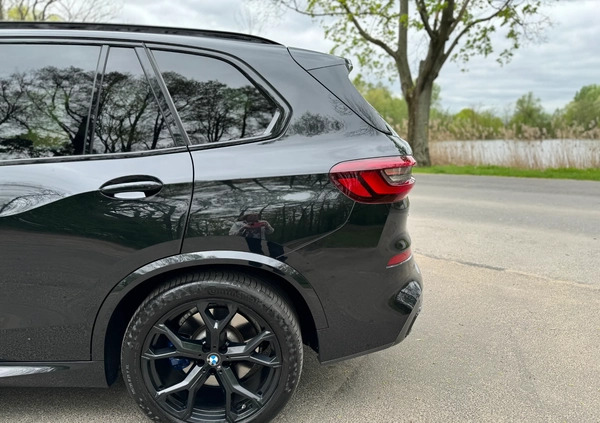BMW X5 M cena 315000 przebieg: 115800, rok produkcji 2020 z Zielonka małe 379